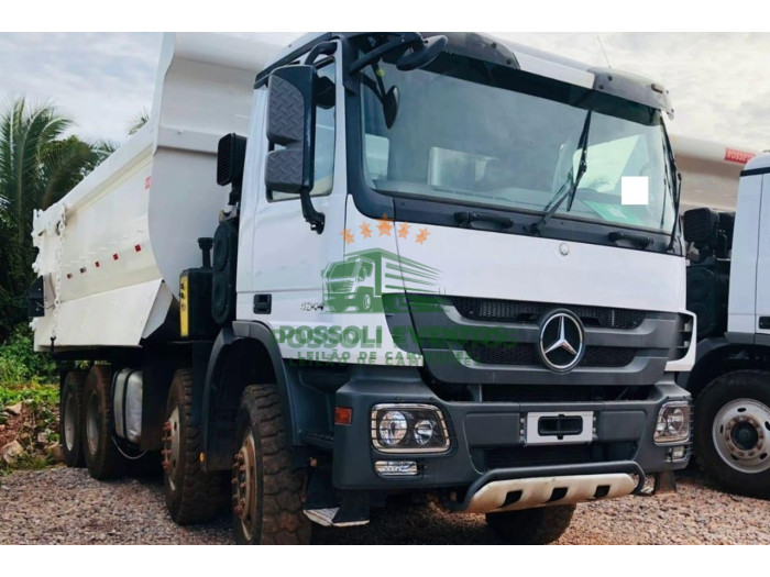 MERCEDES BENZ MB4844 2019