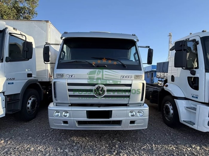 Volkswagen 23.220 6x2 2003