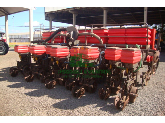 MASSEY FERGUSON SERIE 500 2010