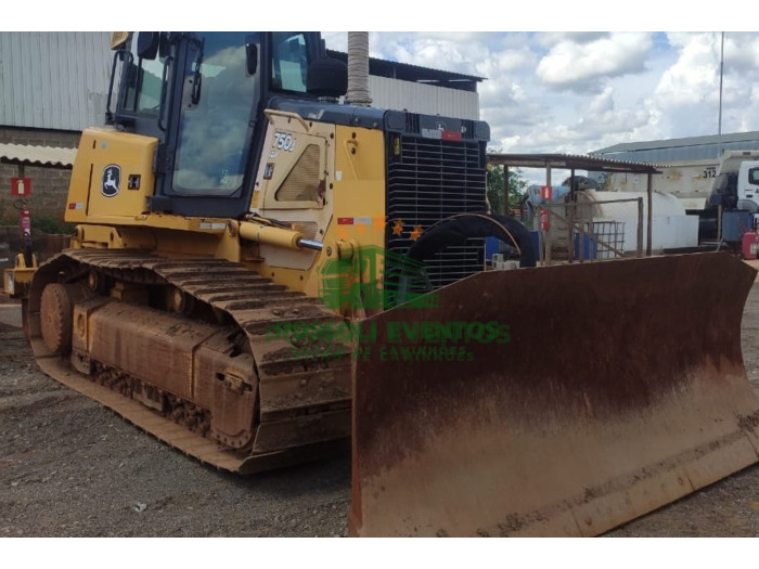 JOHN DEERE 750J 2015